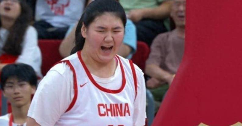 遗憾!2米28女篮新星离开国家队,宫鲁鸣亚洲杯困难了
