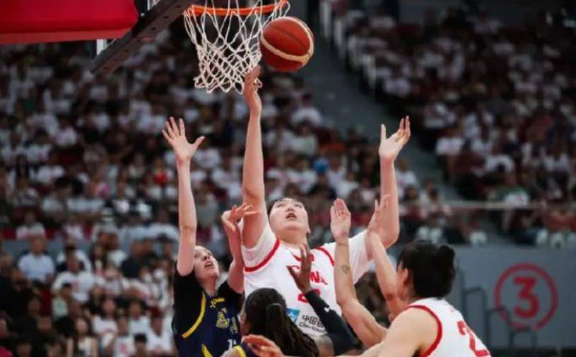 遗憾!2米28女篮新星离开国家队,宫鲁鸣亚洲杯困难了