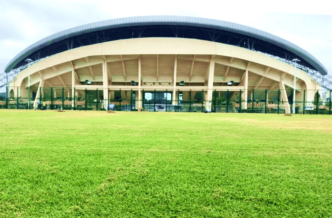 珠海市体育中心用地被收回，45日内清场完毕