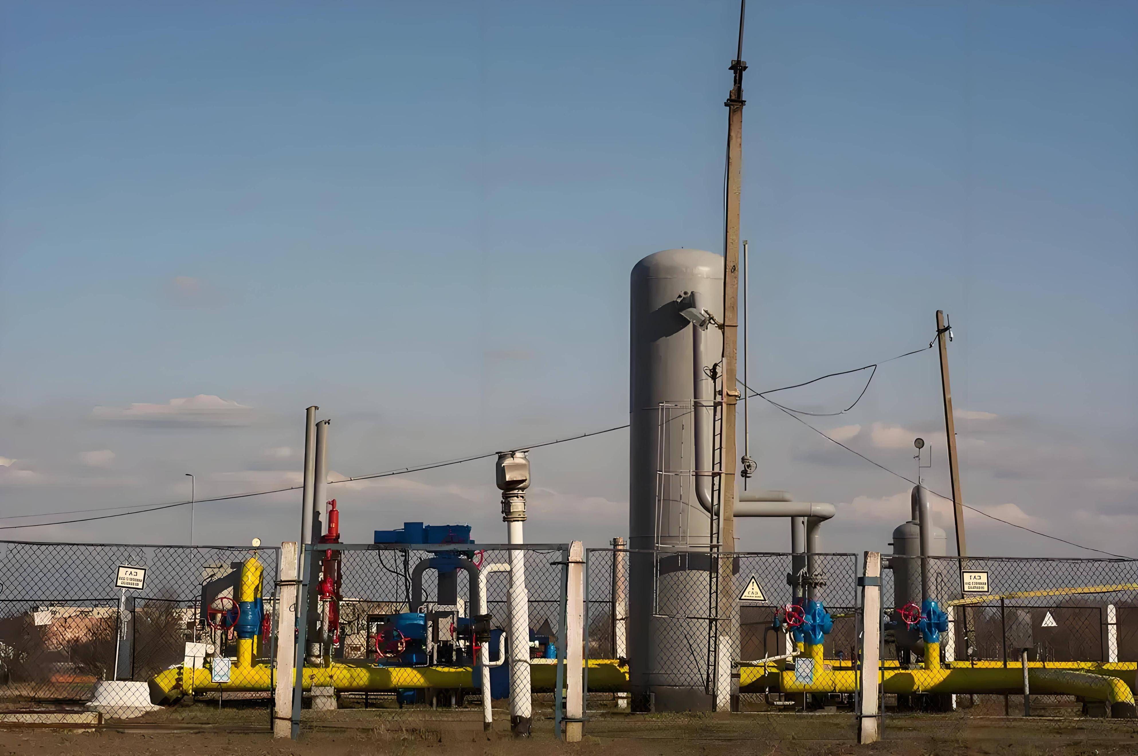 特朗普一宿没睡，刚醒就喊话中国买原油，中方早就看清了套路