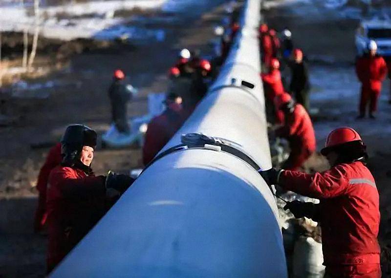 中俄原油管道项目:15年艰苦谈判、1030公里管道和3亿吨原油