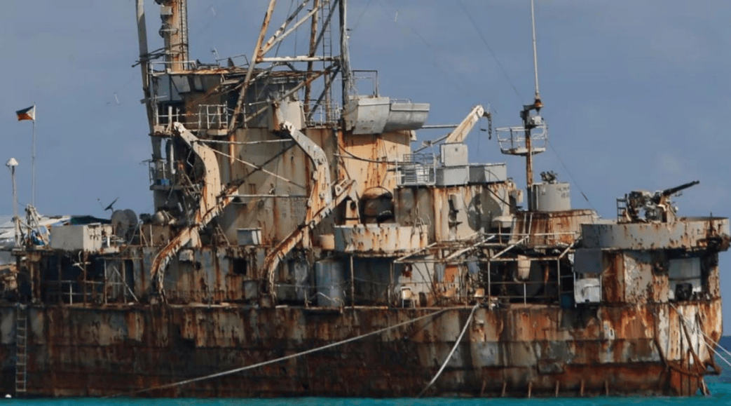 中国靠近仁爱礁军舰,就越过菲律宾红线?菲军:有能力击沉敌舰