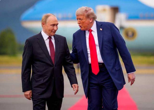 看完9.3大阅兵,普京更有信心了,直接向美乌发出2大邀请