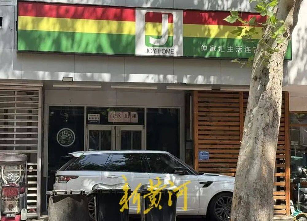仲家汇接手不到一年半，“银座”重回山师东路？前者退场引发关注