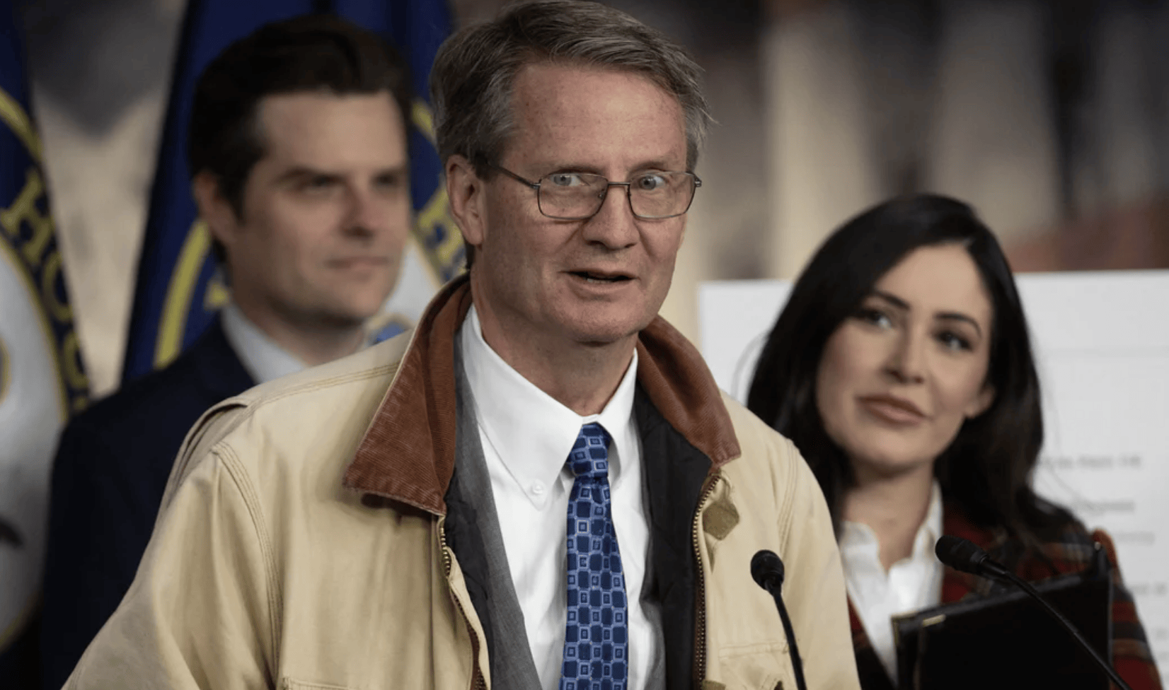 海里有足球场大的UFO？美国智库：或对美海军构成巨大威胁