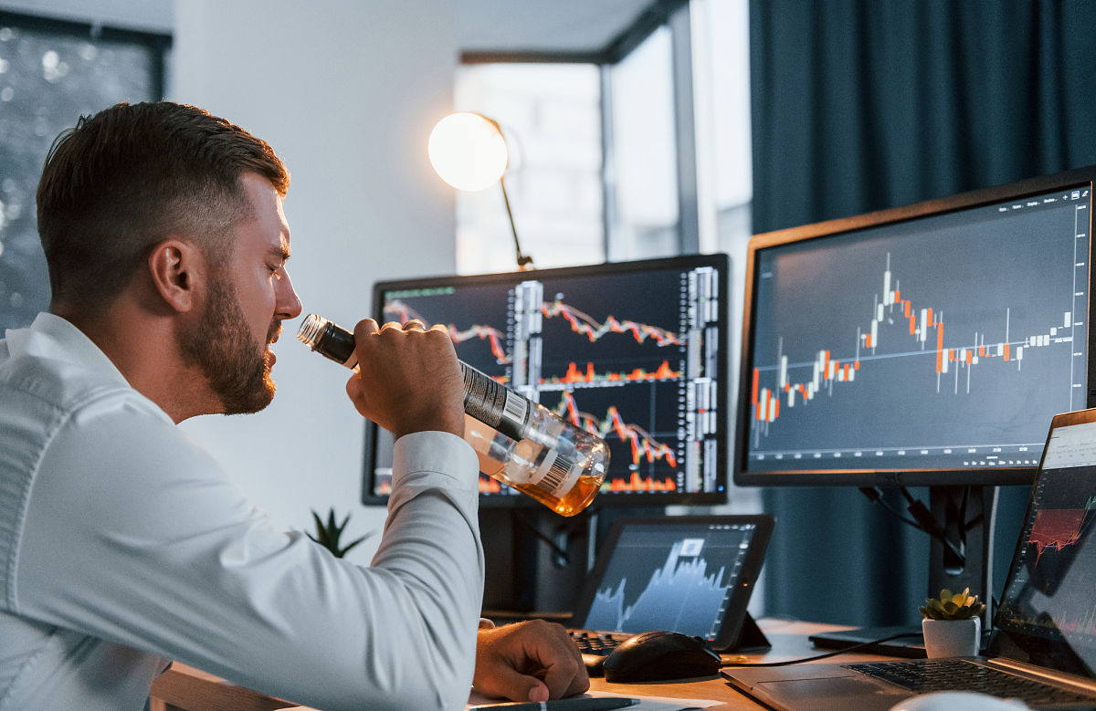 股票人(股票人气排名突然飙升)