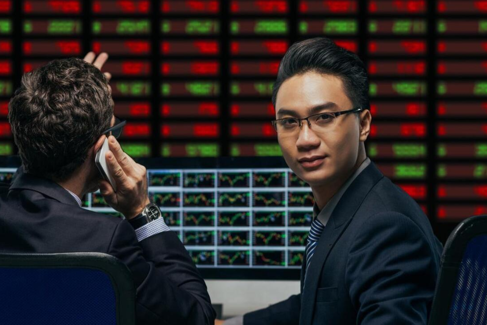 股票人(股票人气榜前100) 股票人(股票人气榜前100)